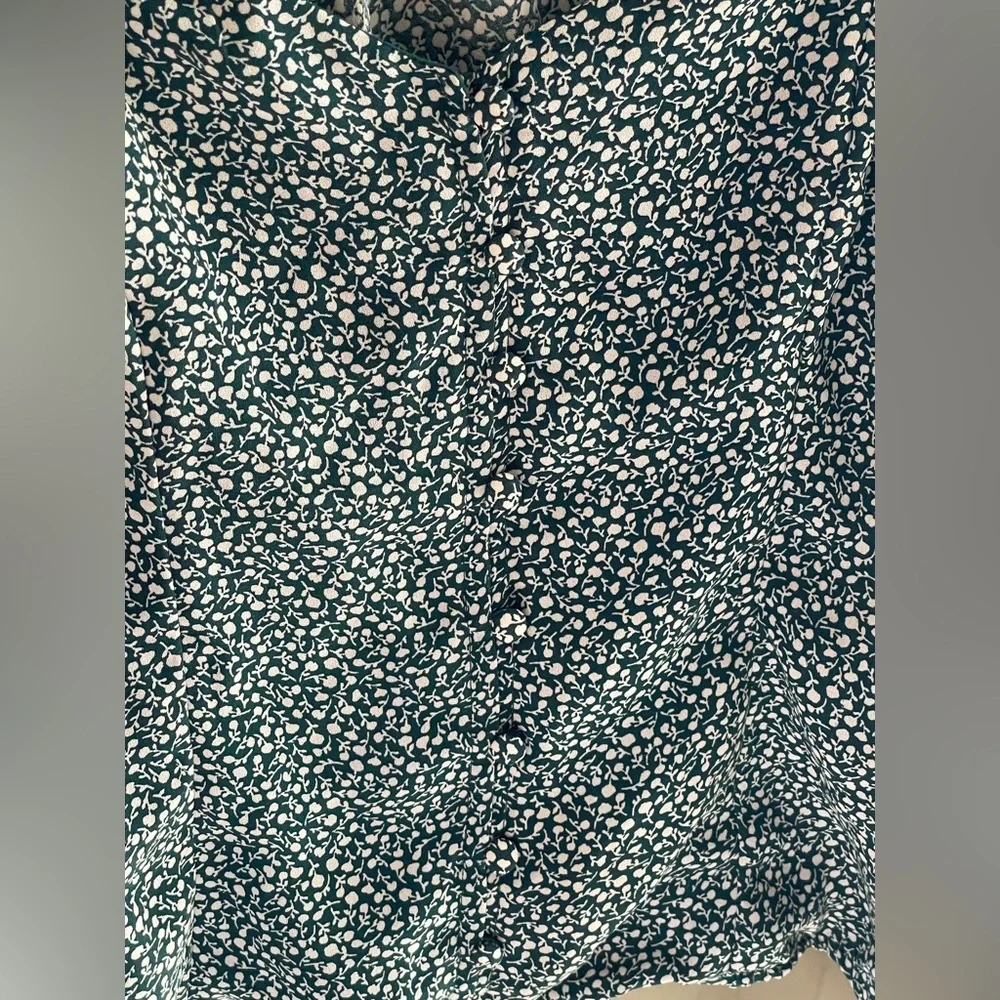 Abercrombie & Fitch Green Floral Square-Neck Long-Sleeve Blouse
